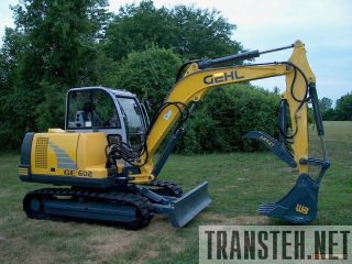 2004 Gehl GE602 - -  8600   