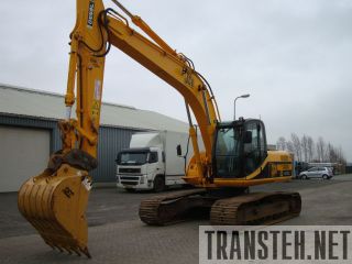    JCB JS 220 LC --