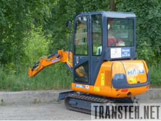   Hanix H15B  