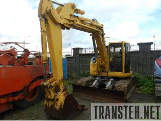   HITACHI EX135UR-5 -