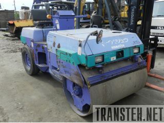   4 WD KOMATSU JV40CW-3 -