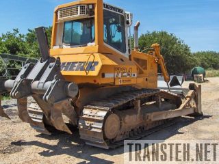  Caterpillar  724 XL 