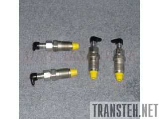    Mustang ME6003,  Yanmar 4TNV98-VNS  