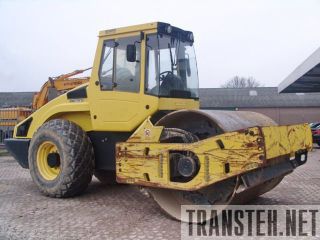 Bomag BW211 D-4-   - 