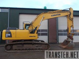   Komatsu PC210LC-8   