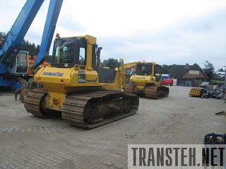   KOMATSU D65PX-15 -