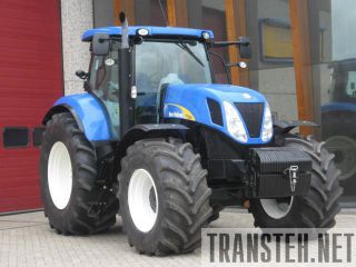 2011 NEW HOLLAND T7040 
