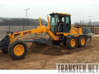  XCMG GR135 