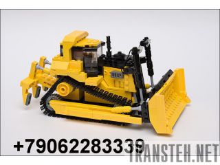    Caterpillar -