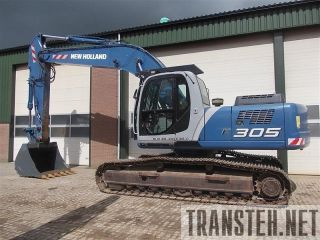 New Holland E305 LC-  