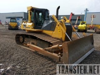 Komatsu D65PX - 15- 