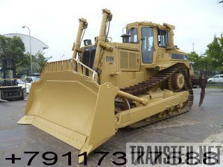    Caterpilar D8 -