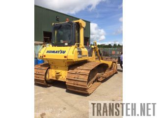  Komatsu D65PX-15 -