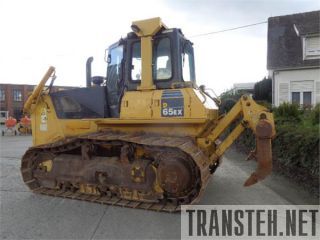  Komatsu D65EX-15 -