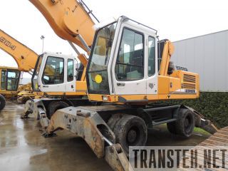  Liebherr A924 