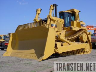    Caterpillar D10 -