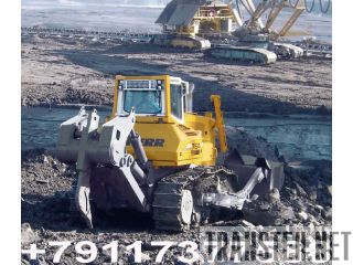    Liebherr PR764 -