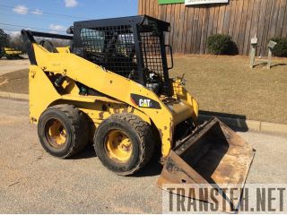 - Caterpillar 242B   