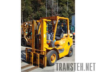   Komatsu FD25T-16; / 