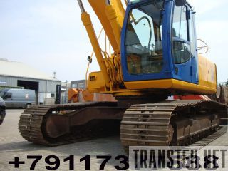    JCB JS200 -