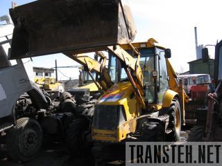 -  JCB,  Terex 