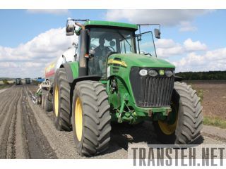    John Deere 7820 