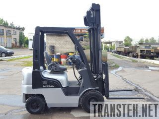   Nissan L01M10W 