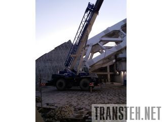  TADANO GR-600EX 