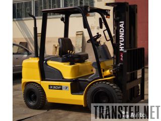   Hyundai 30DF-7,  
