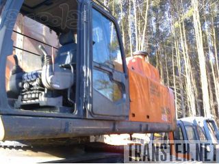  /   Hitachi JCB JS330 