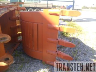   Hitachi ZX330 