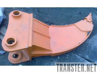 - Komatsu PC200 PC220 