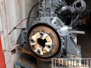  Isuzu Komatsu   /   
