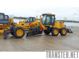  XCMG GR135 