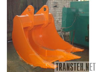 - Hitachi ZX330 