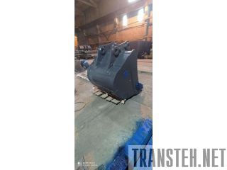        KOMATSU 