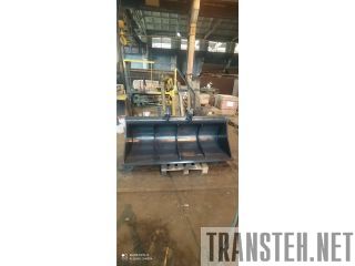   Komatsu PC200-6 