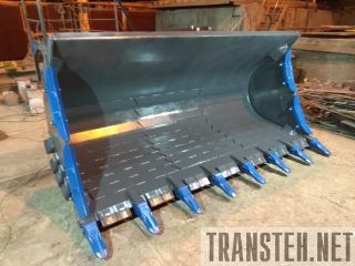     Komatsu WA500 