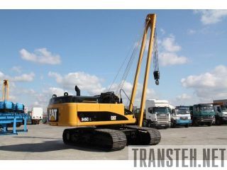      Caterpillar -
