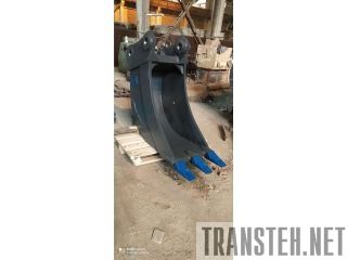   Komatsu PC300-6 