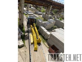    CAT323 