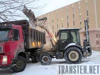 - Terex 825, 2017 . -