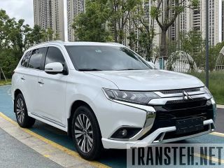 Mitsubishi Outlander 2021 2.4L 4WD Premium Edition 5 Seaters 