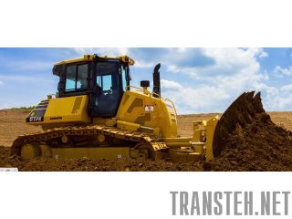    Komatsu D61 -